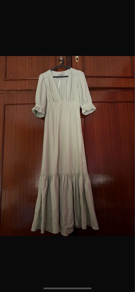 Vendo Vestido Novo