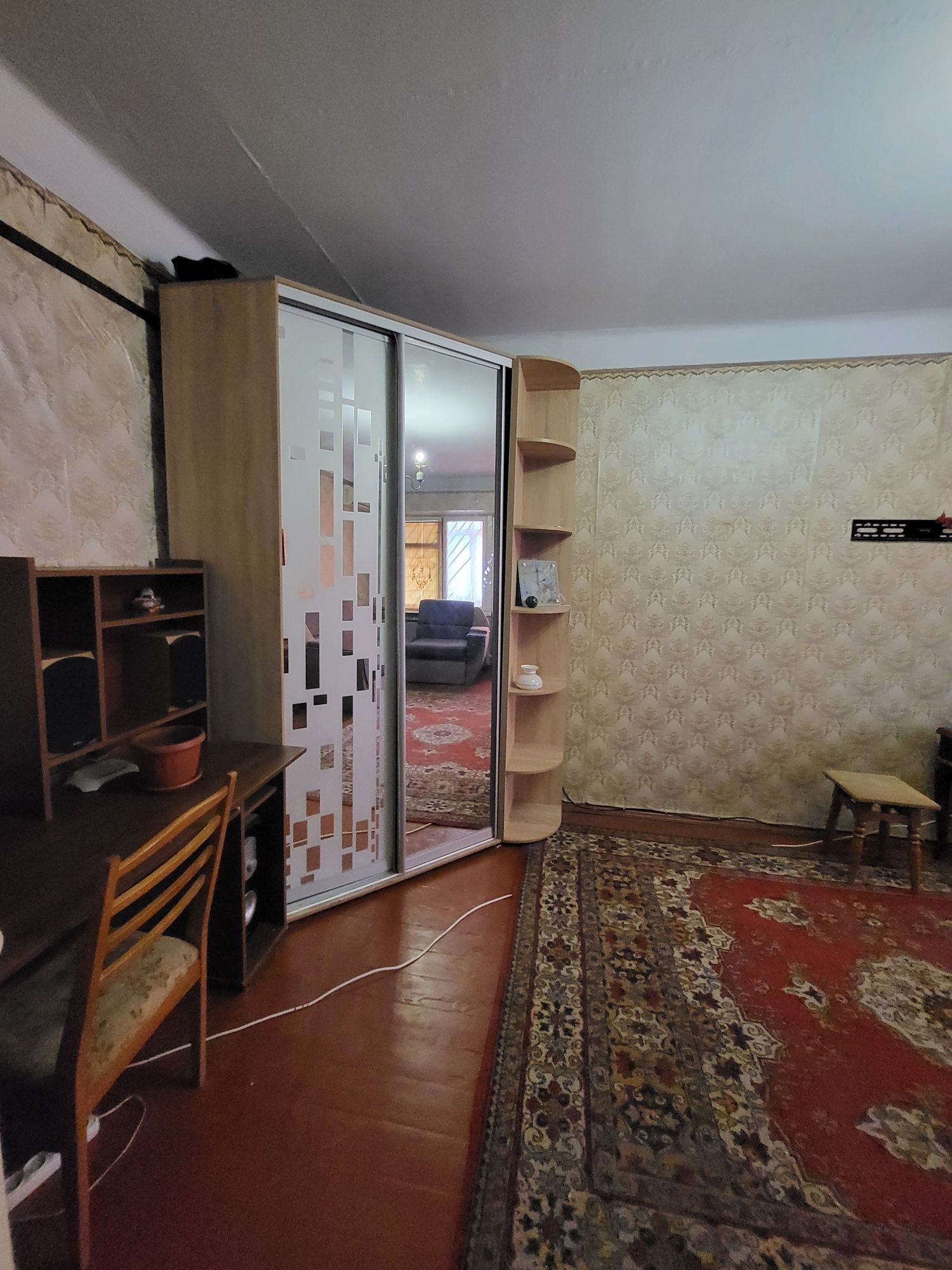Продажа 1к ул. Днепр шоссе,  Днепровский мкр-н