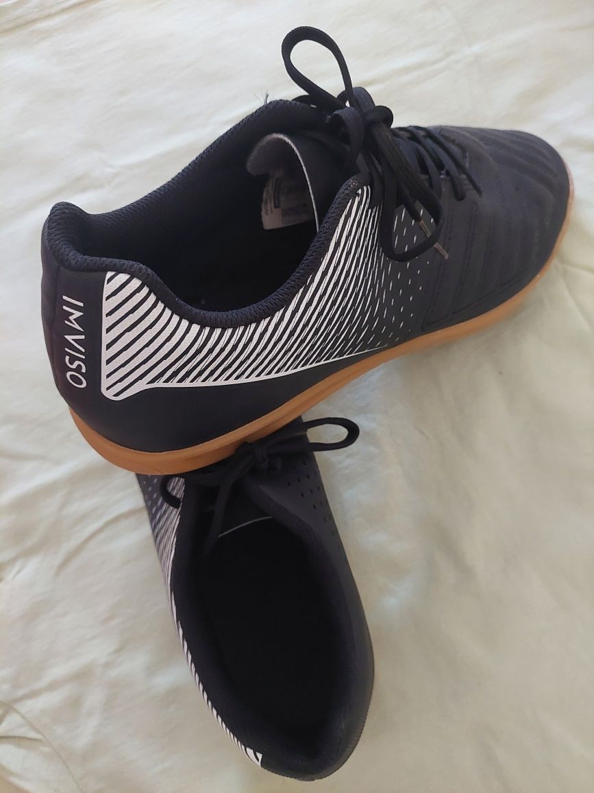 Ténis de Futsal tamanho 44