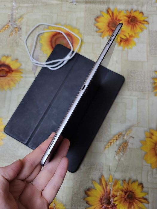 iPad 12.9" 1 gen 2015 32 ГБ планшет apple версії wi-fi