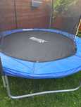 Trampolina ogrodowa
