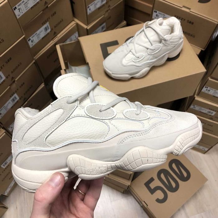 Кросівки з хутром Adidas Yeezy Boost 500 36 розмір