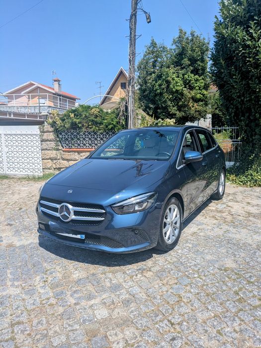 Mercedes B 200 D 8G-DCT  Como Novo