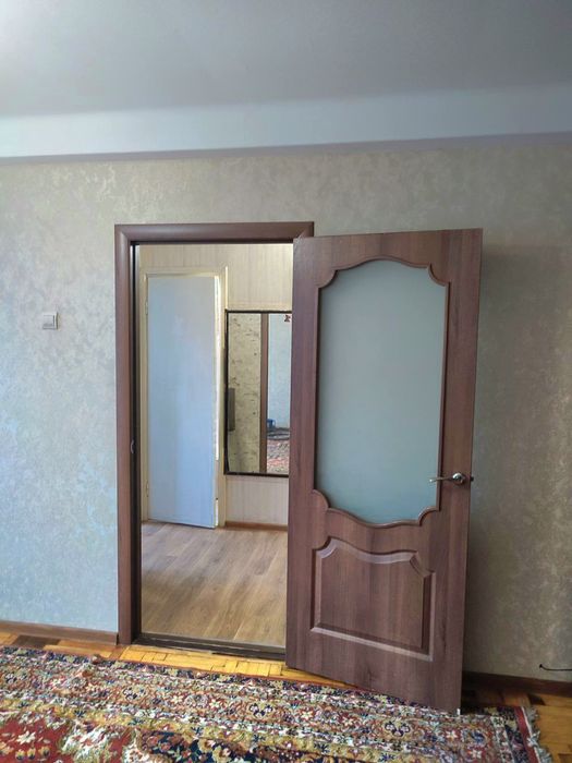 Предлагаем к приобретению 1 кв в центре Космоса. 7/9.