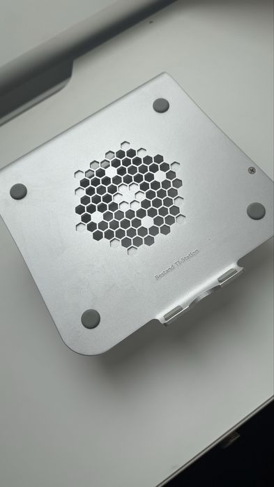 Podstawka aluminiowa, stojak pod laptop Bestand TI-Station