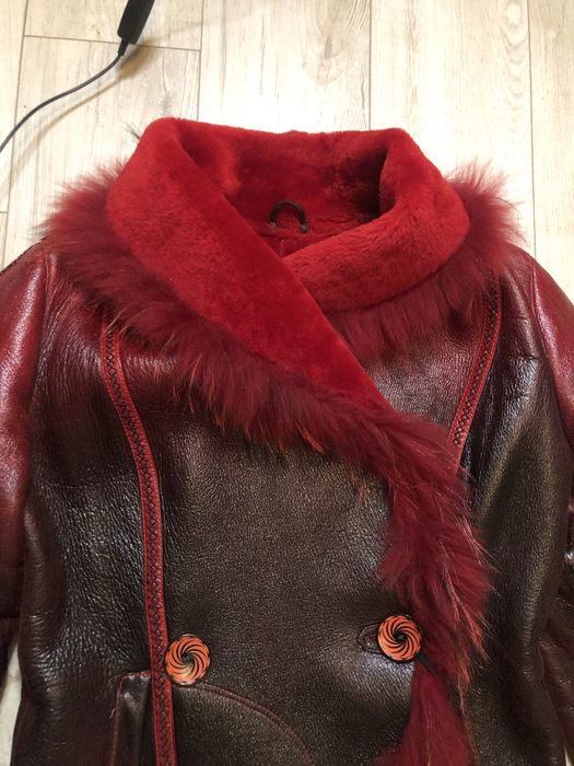 Куртка зимова натуральна червоно-чорна  р.48