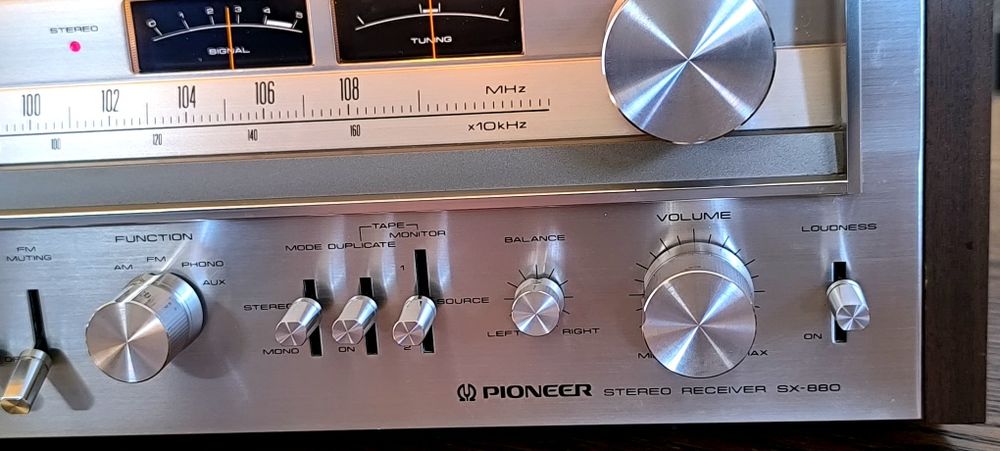 Amplituner Pioneer sx 880