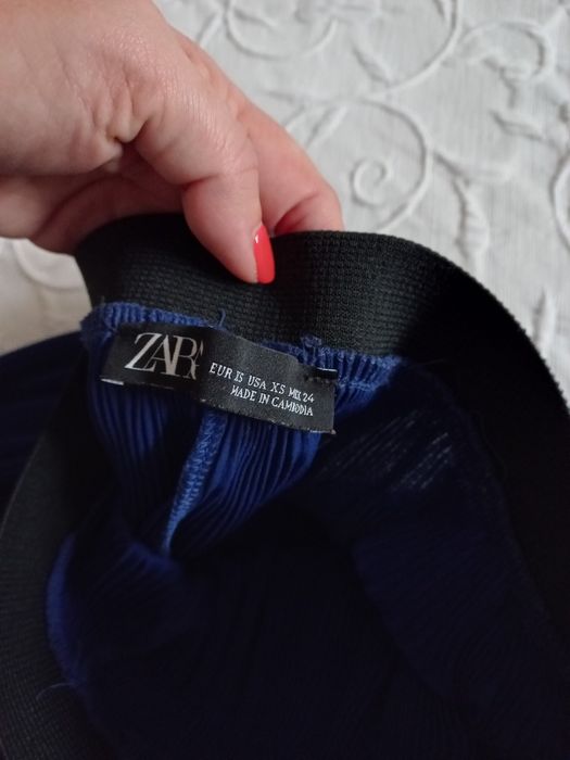Pantalon plissado Zara Azulão