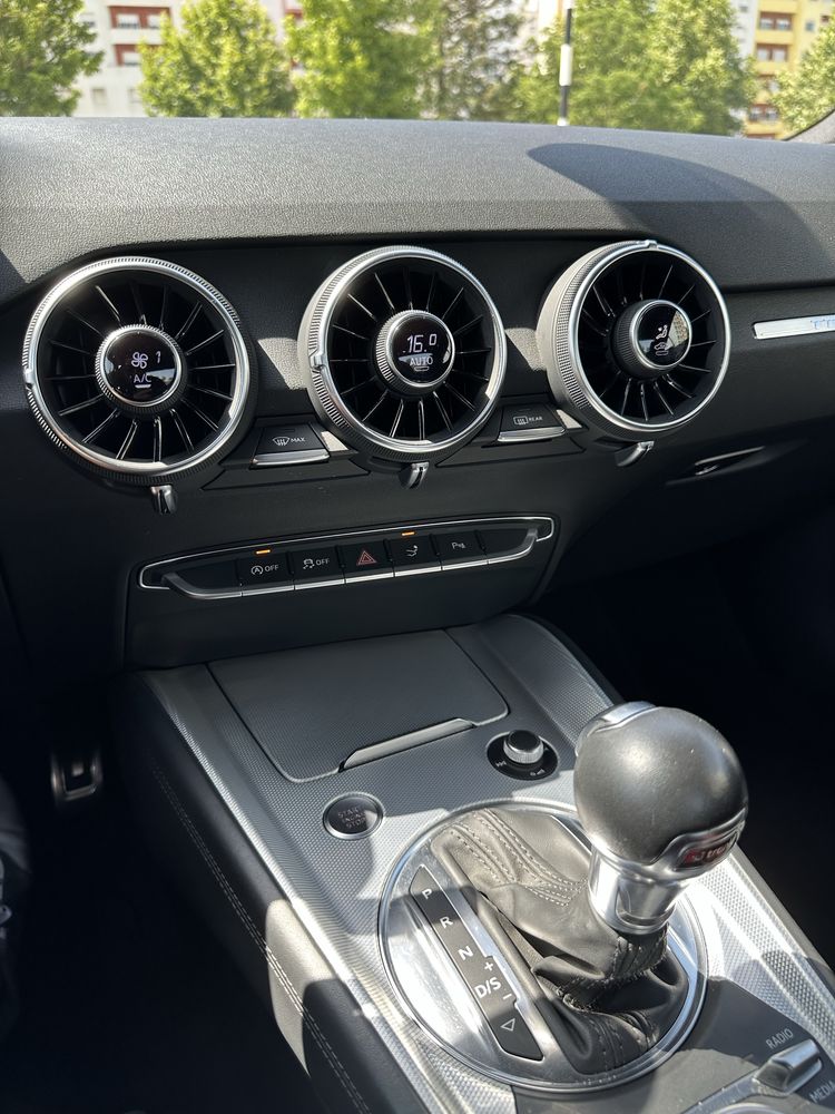 Audi TT 2.0 TFSI S tronic