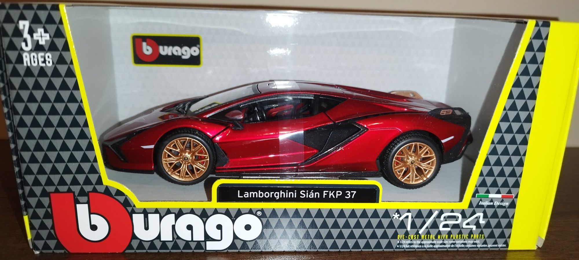 Bburago Lamborghini Sian FKP 37, RED, w skali 1:24. Burago