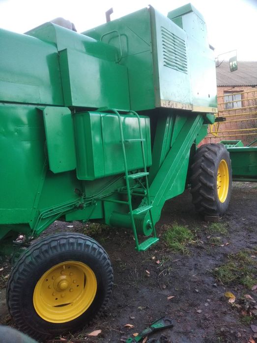 Продам комбайн John Deere 970