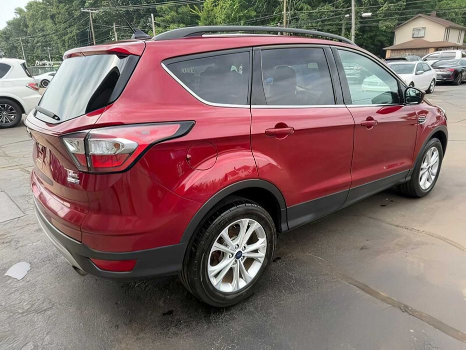 Ford Escape      2018