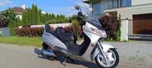 Skuter Suzuki Burgman AN250 – zadbany, w bardzo dobrym stanie + grati