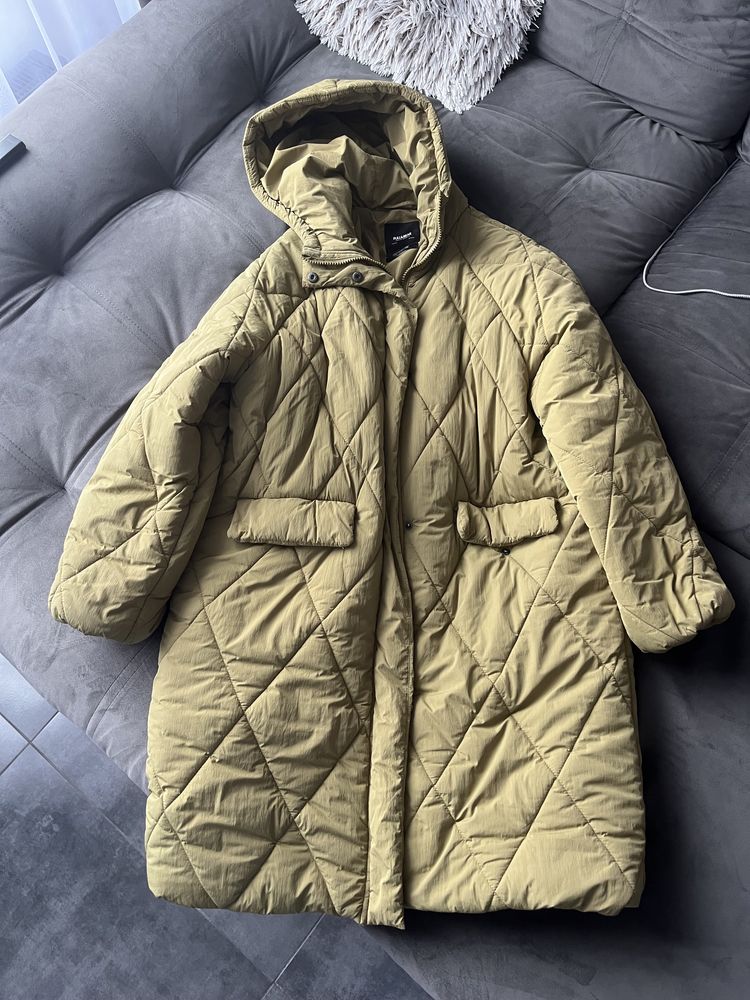 Пальто , куртка Pull&Bear