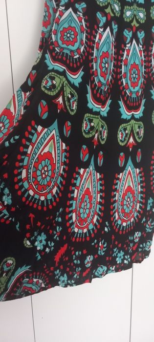 Vestido Lindíssimo TAM L/ XL Novo ( Portes incluídos)