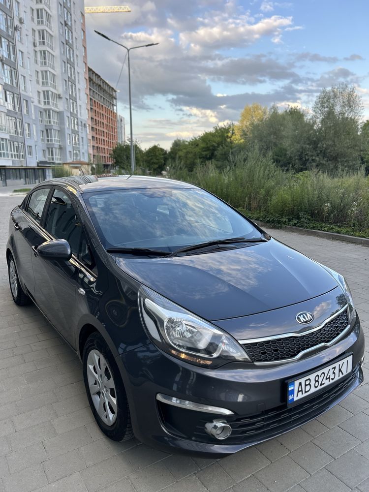 Kia Rio (Кіа Ріо) • 2016 • 1.4 Бензин • Дуже гарний стан