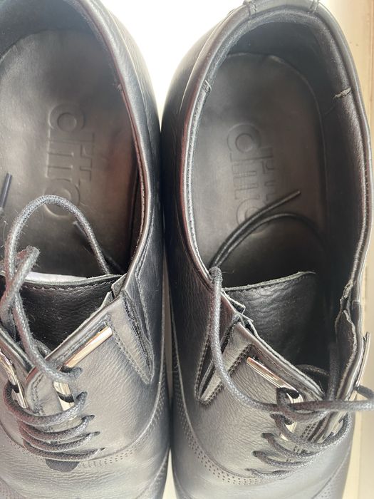 Мужские кожаные туфли Ditto