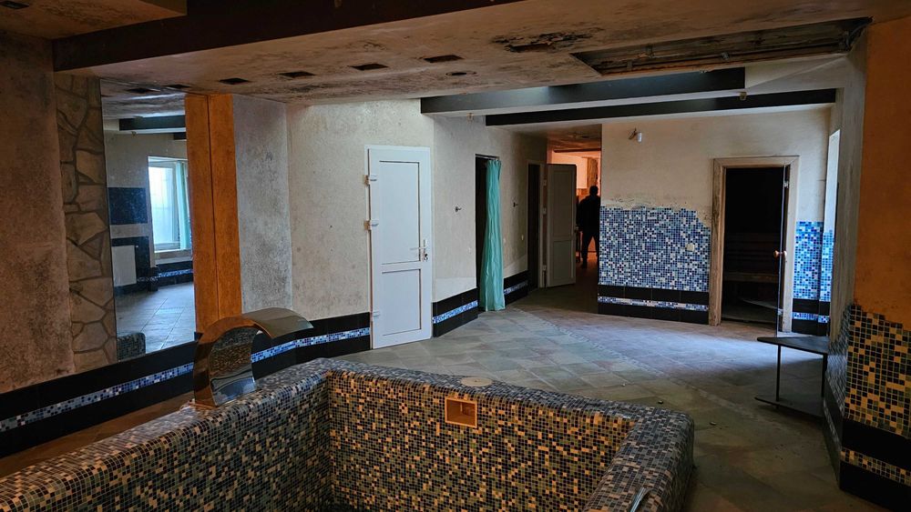 Продається перспективне комерційне приміщення, не діюча сауна, 164м.