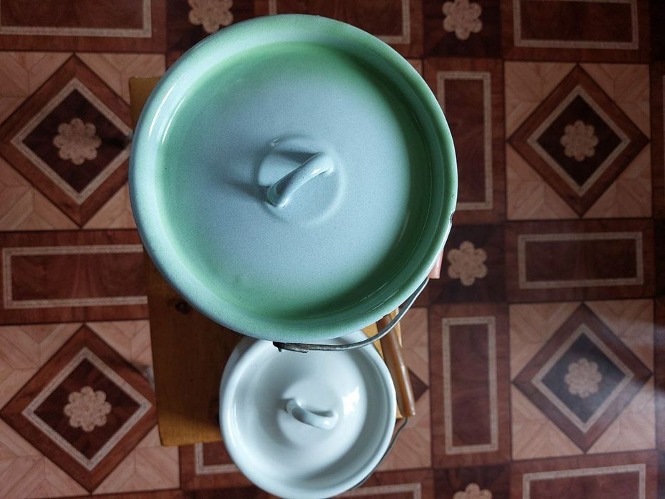 Продаю бидончики.