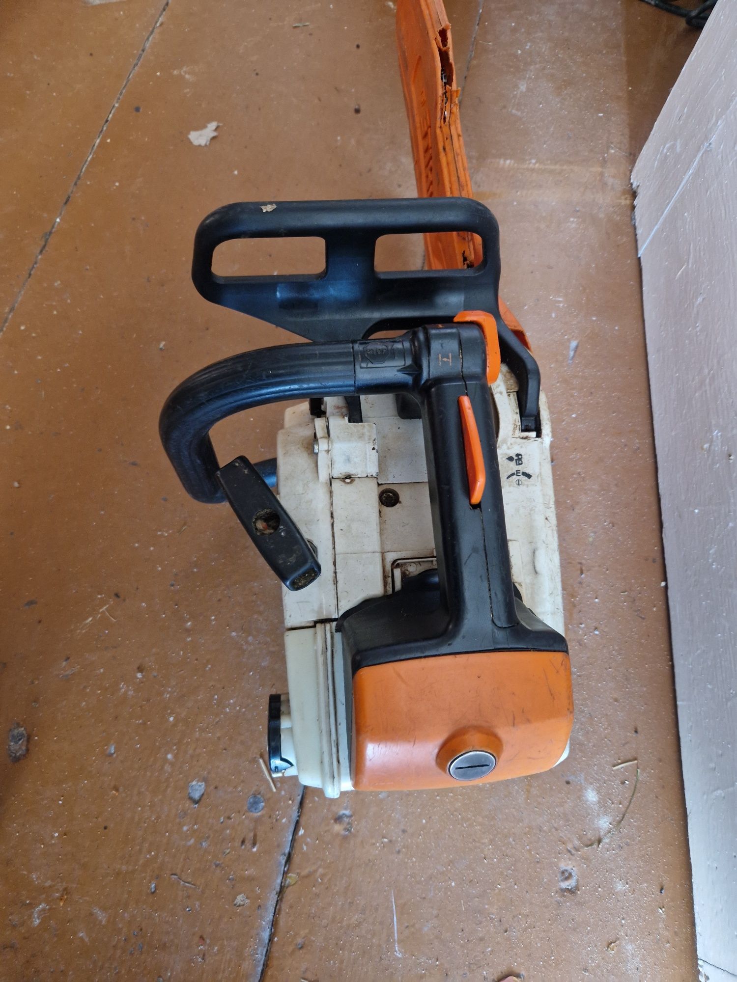 Stihl ms200t Piła gałęziówka