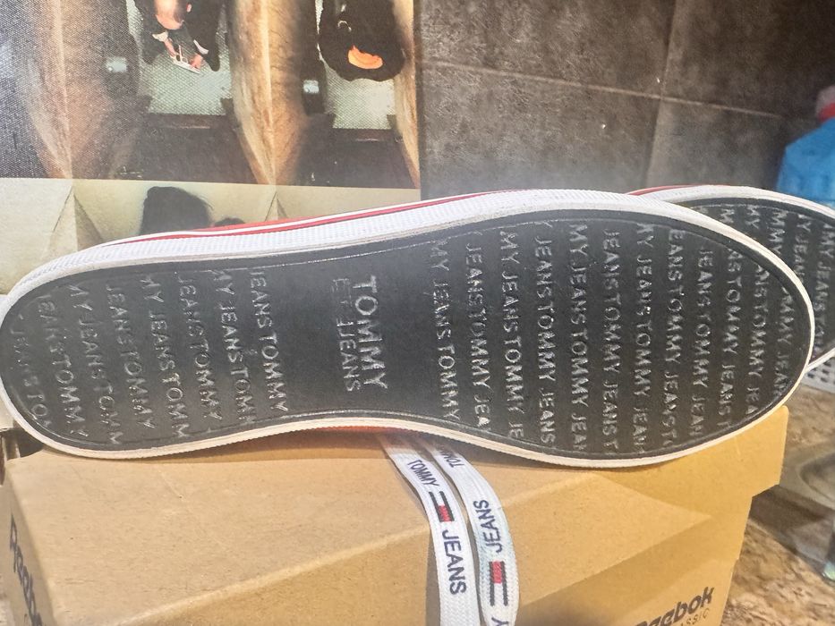 Продам кеды tommy filfiger original 38 розмір