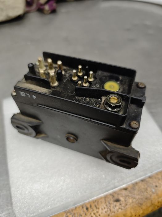 Реле свечей накаливания Сайгон 2,7 пять цилиндров