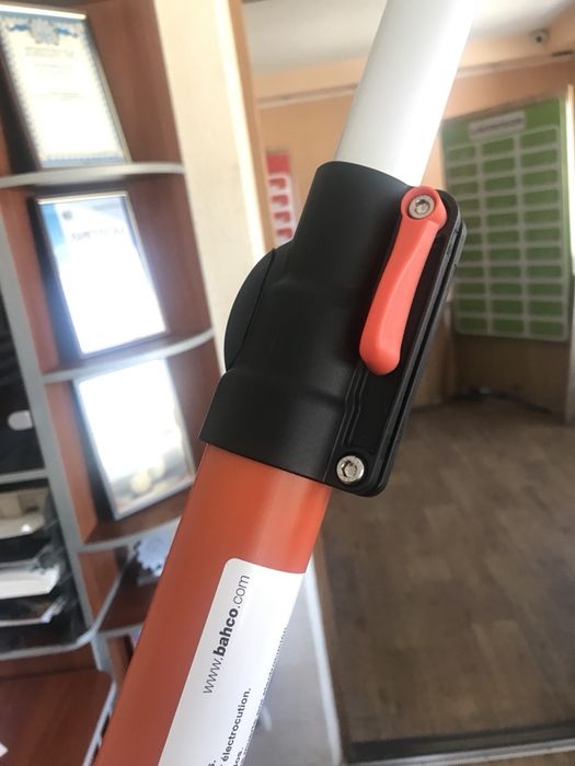 Секатор телескопический Bahco