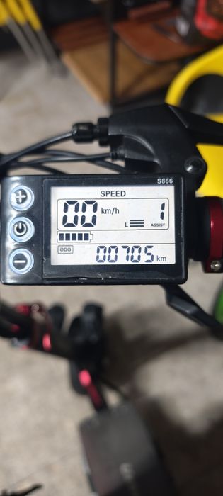 Trotinete e-cross pro