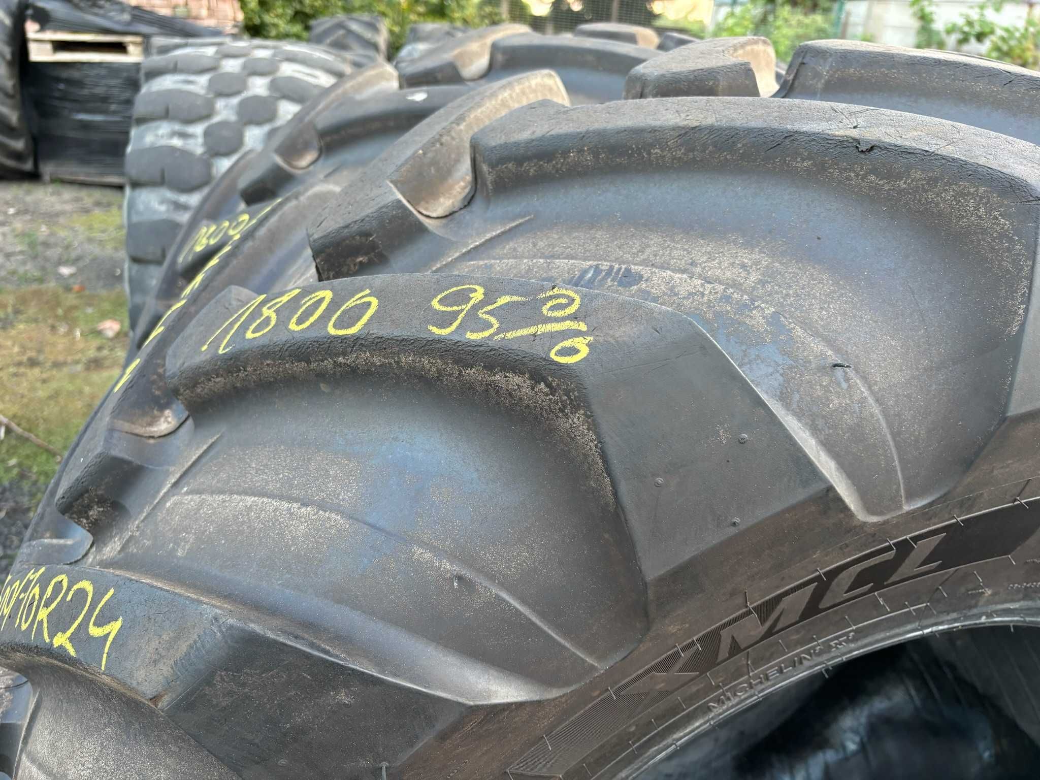 Opona Opony Budowlane Przemysłowe 500 70 R24 19.5R24 MICHELIN XMCL 95%
