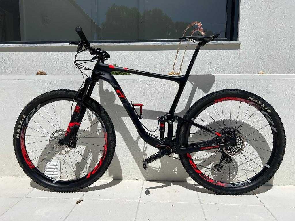 GIANT 2018 BTT nova