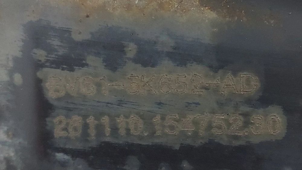 Braço de suspensão trás esquerdo FORD C-Max II (DXA/CB7, DXA/CEU)