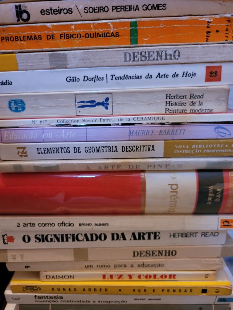 Livros e livrinhos