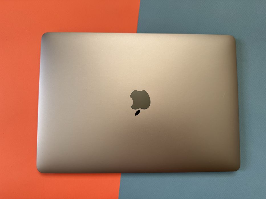 Apple Macbook Pro 13 Space Gray 2020 M1 8/256gb A2338 Без блокувань