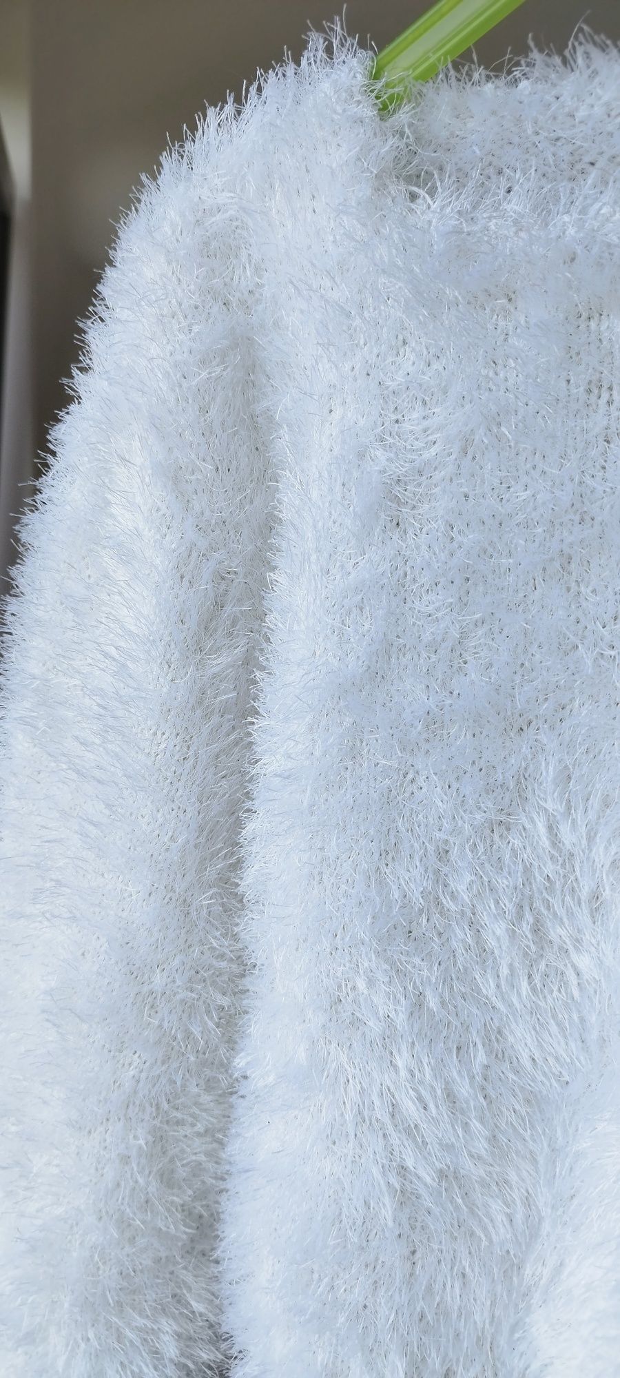 spodnie legginsy sweter włochaty biały świąteczny wizytowe galowe 140