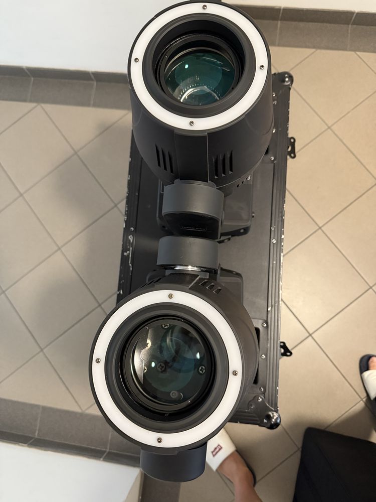 Venom spot 150 w rings 4 szt 1 case 2 torbg dmx bezprzew  stan igła