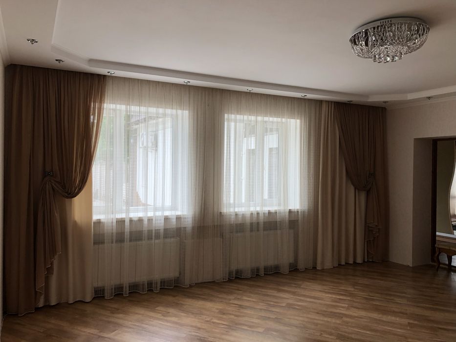 Дом-2 комн.разд. 77 м.кв. 2009 г. в/у, ремонт,6 Слободская -Погранична