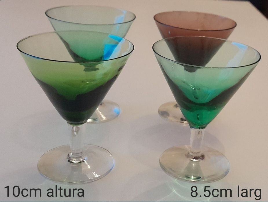 Conj copos coloridos