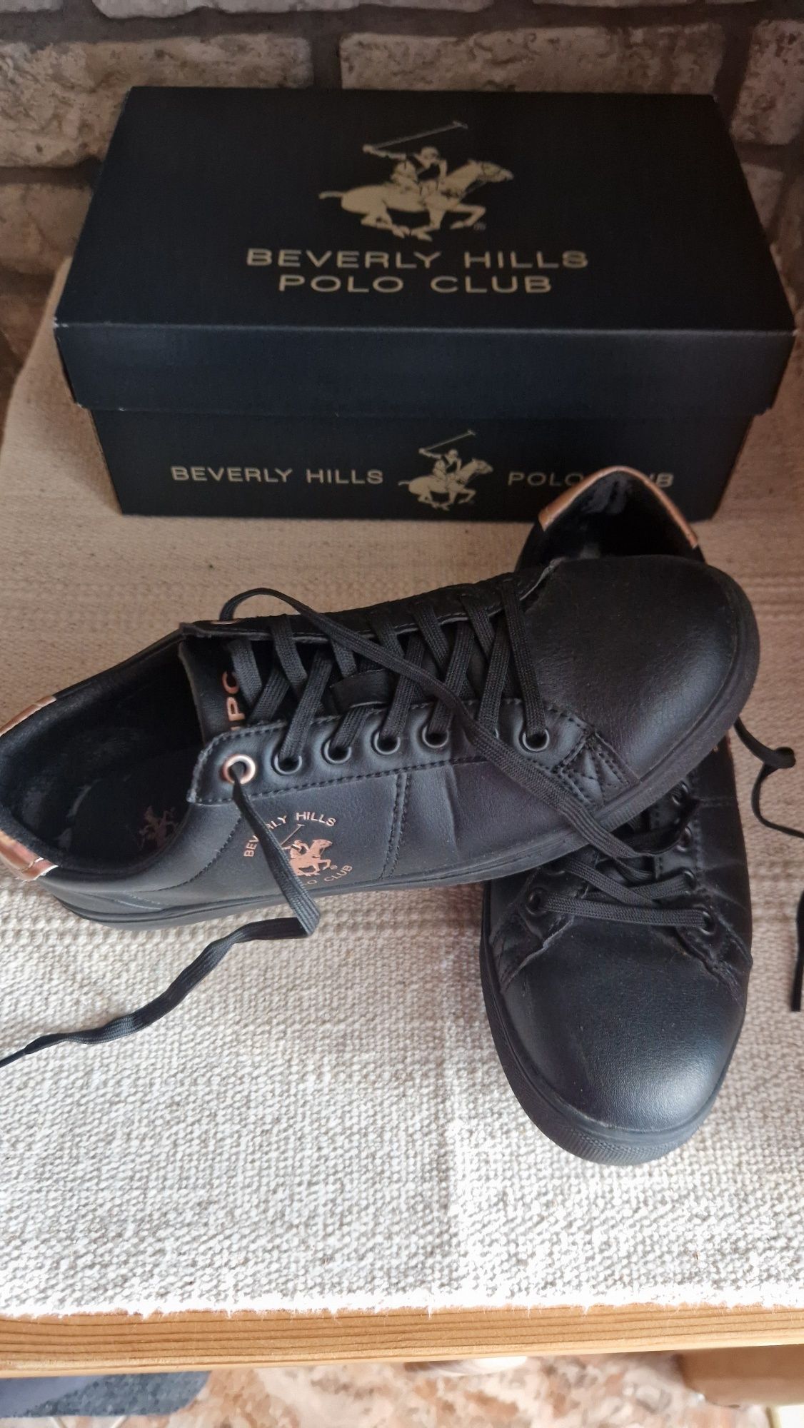 Sneakersy Beverly Hills Polo Club r.38 czarne