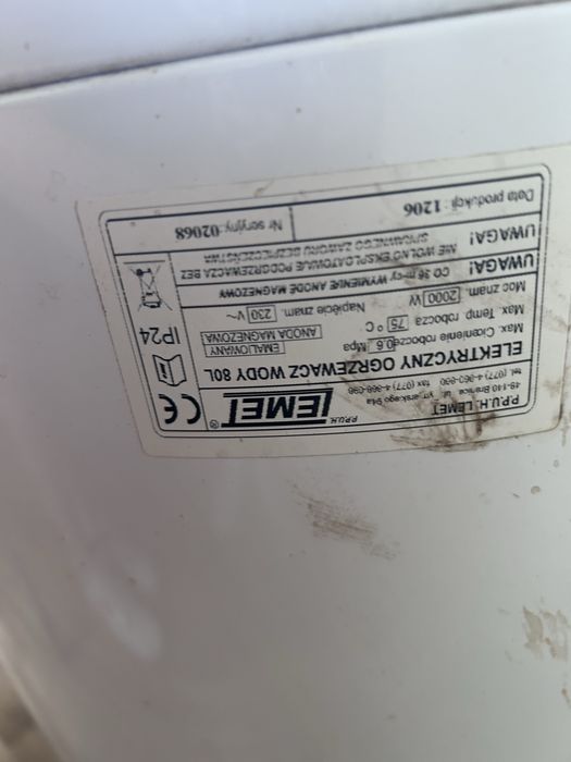 elektryczny ogrzewacz wody 80L
