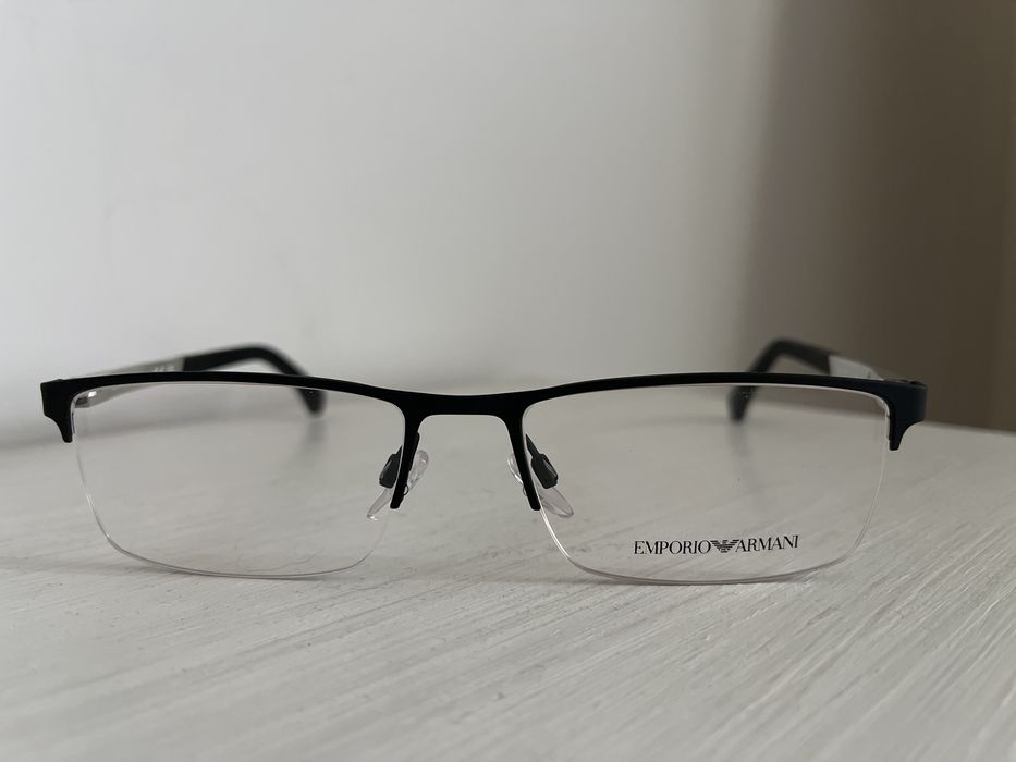 Oprawki marki Emporio Armani