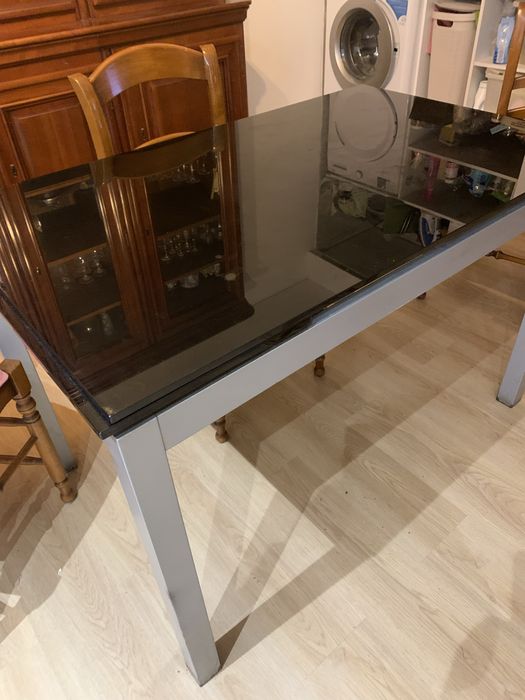 Mesa vidro preto