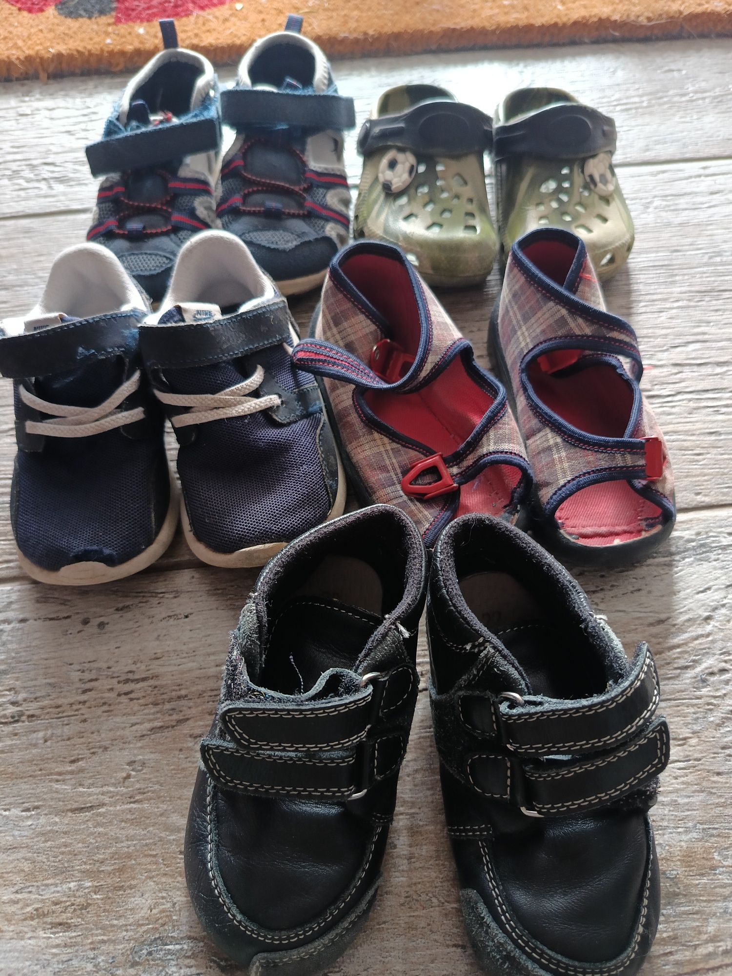 Buty adidasy, sandałki, kapcie