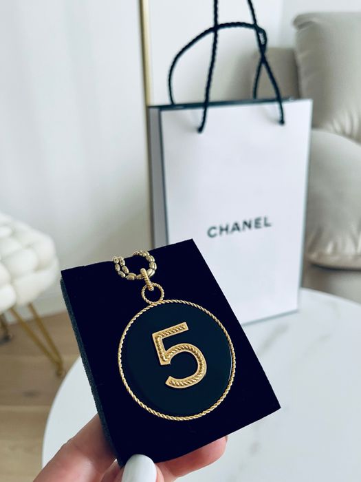 Новий кулон Chanel оригінал