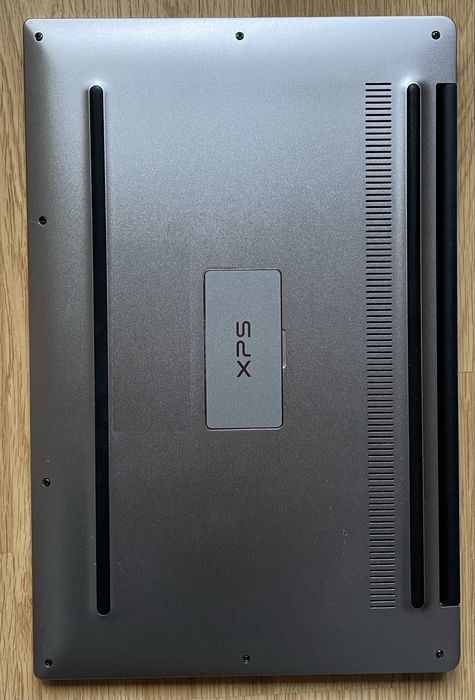 laptop. Dell XPS  P54G. 13.5”LCD QHD+