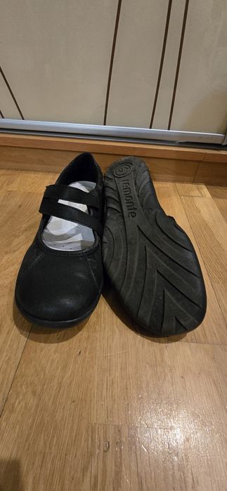 Продам чорні Балетки