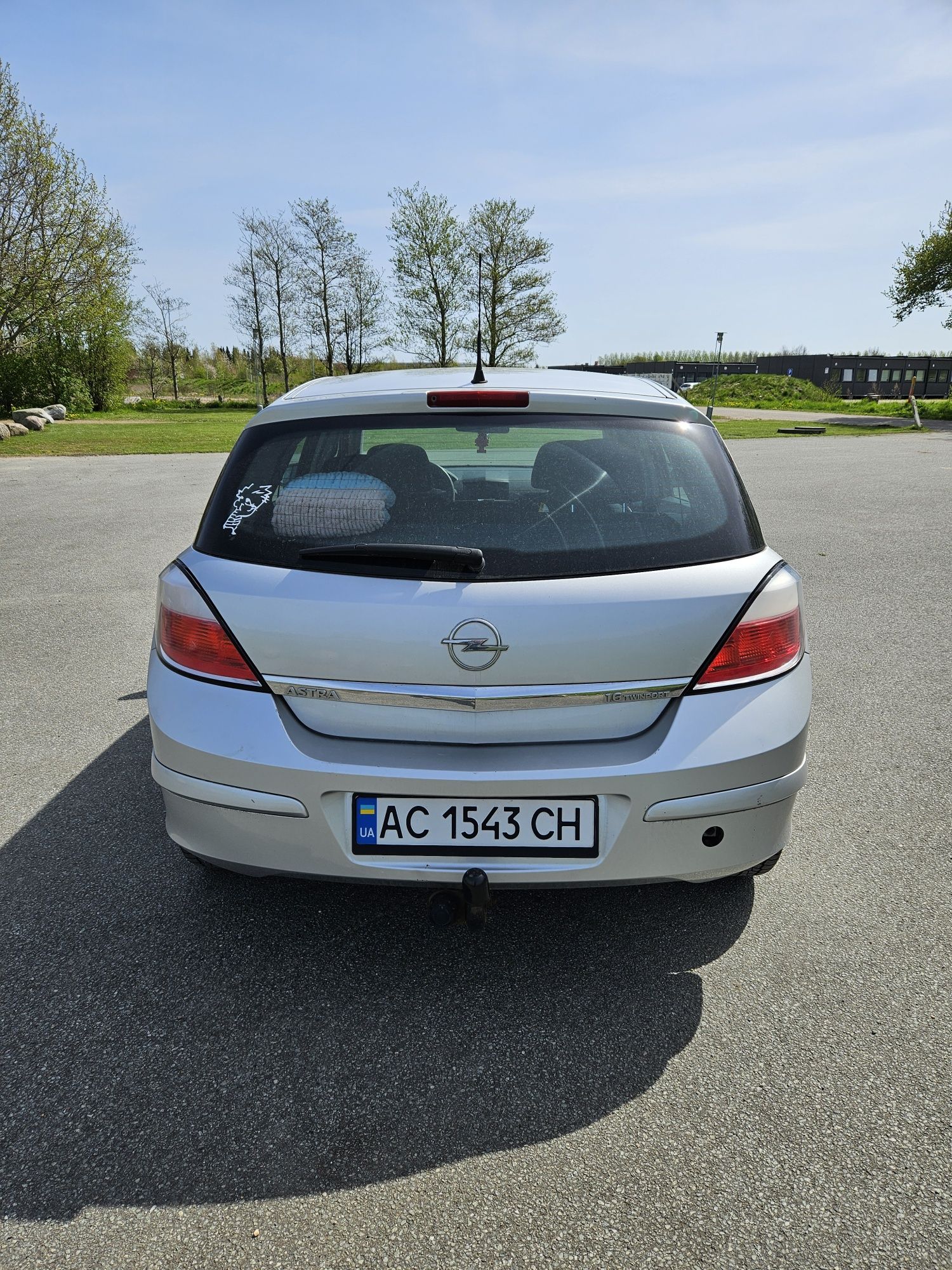 Opel Astra H 1.6i hatchback