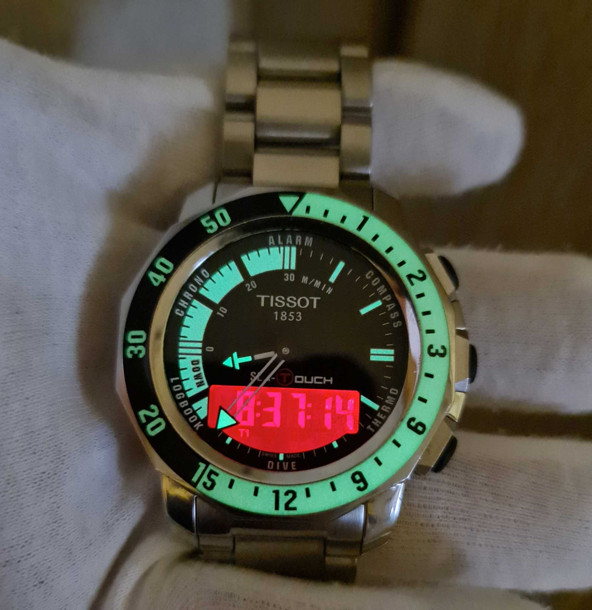 Чоловічий годинник Tissot Sea-Touch T026.420.11.051.01 Compass Chronog