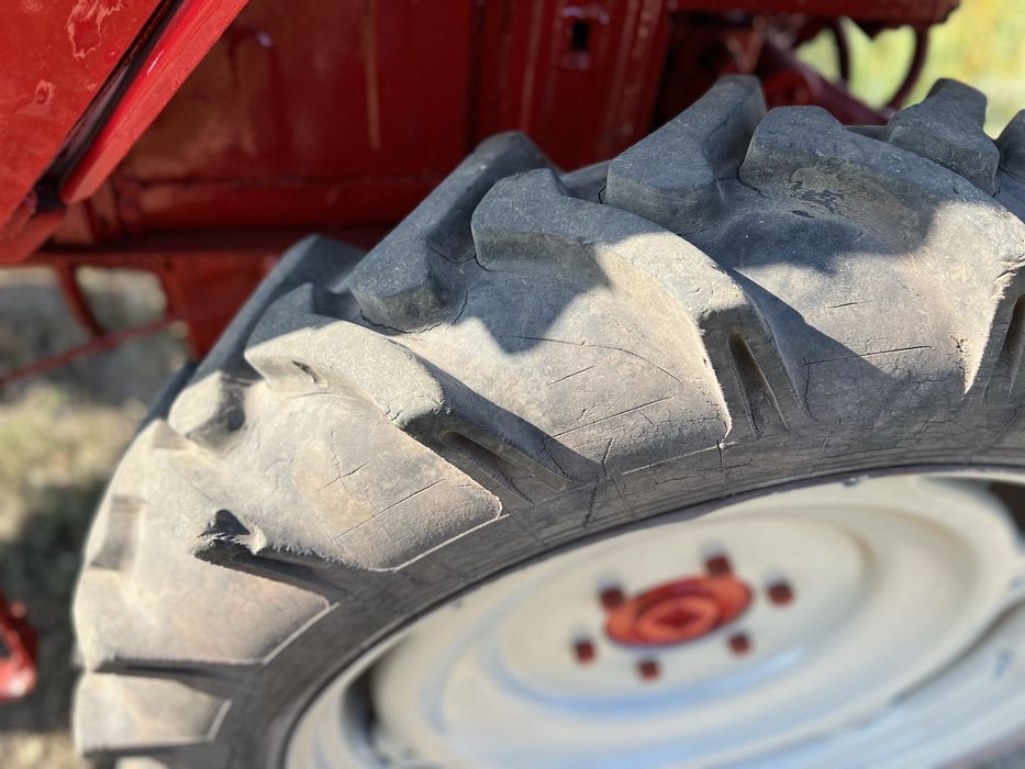 Продам трактор т 25