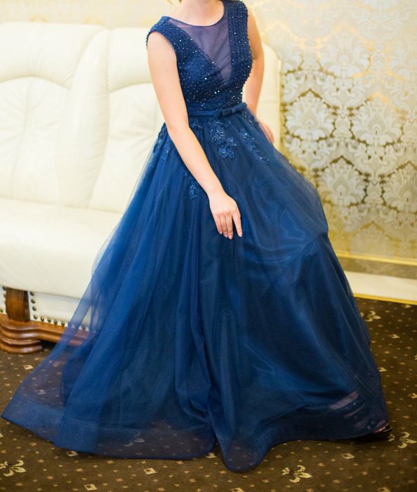 Продам платье