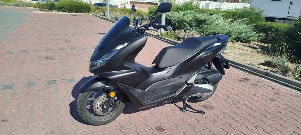 Honda PCX 125 Preta